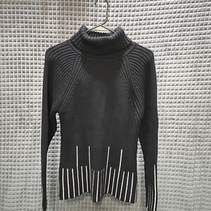 VTG Turtleneck Sweater SzM Heavy Cotton Holiday Black Striped Statement Cozy 90s